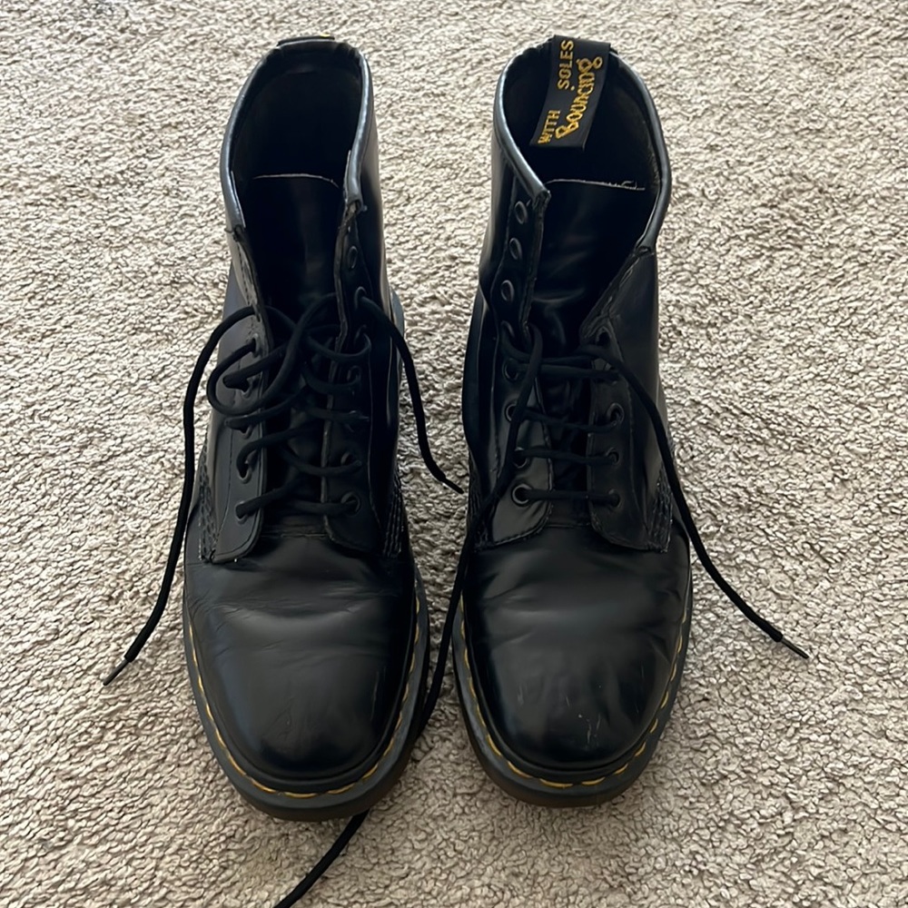 Dr Martens black boots